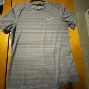 Nike Shirt Mens Medium